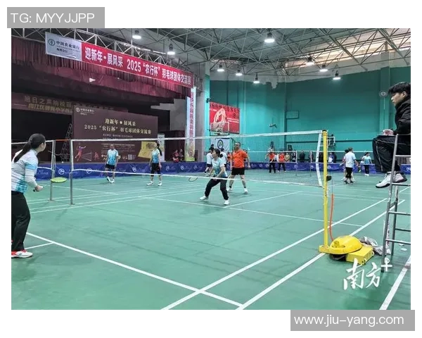 赛后分析:西安羽毛球队与南京羽毛球队灵活性对比与战术探讨 赛后分析:西安羽毛球队与南京羽毛球队灵活性对比与战术探讨