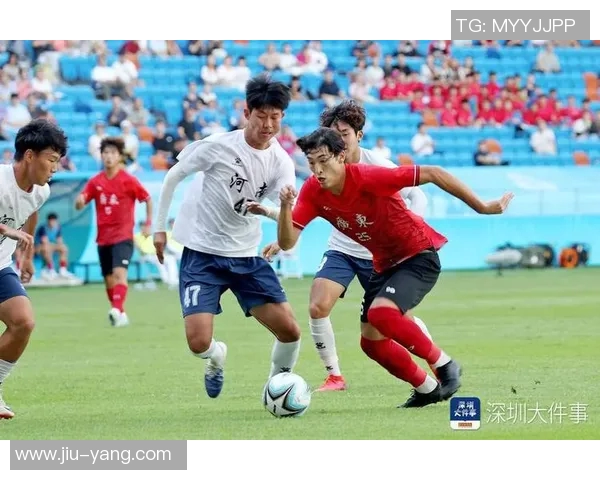 赛后分析：西安足球队与深圳足球队实力对比及比赛亮点回顾