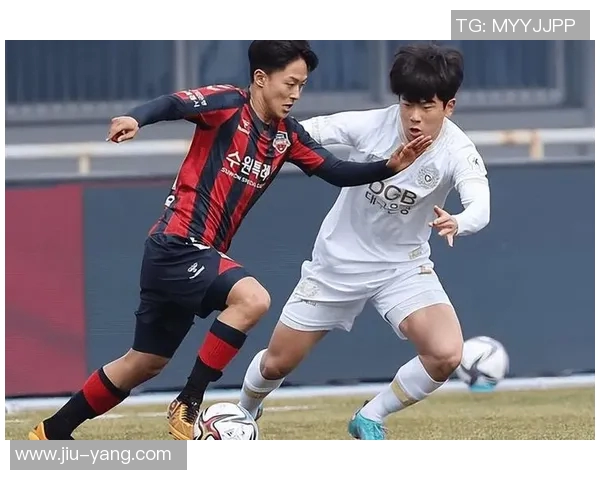 大阪与札幌激战8月15日精彩对决展现足球魅力与激情 大阪与札幌激战8月15日精彩对决展现足球魅力与激情