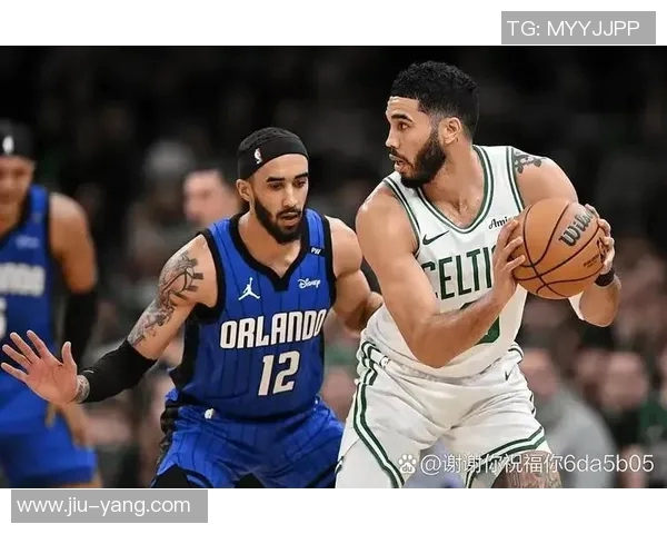 2020年NBA精彩对决篮网与勇士的较量回顾与分析