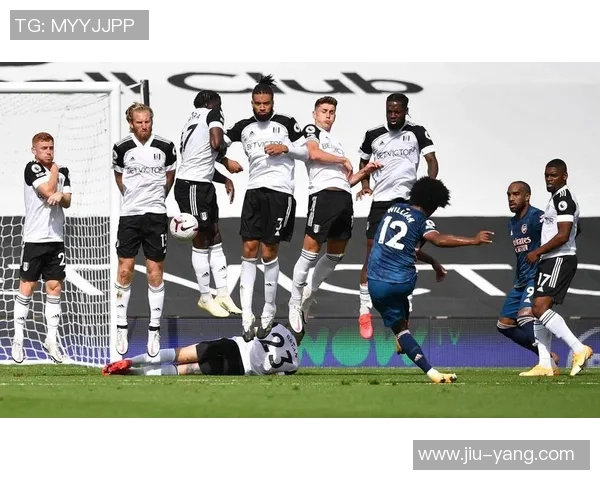 奥兰多与亚特兰大激战正酣比分揭晓引发球迷热议