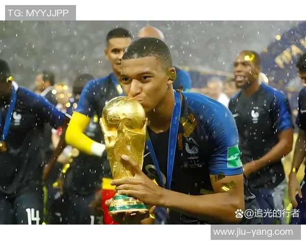 姆巴佩领衔法国队冲击世界杯冠军再创辉煌展现足球天赋与团队精神