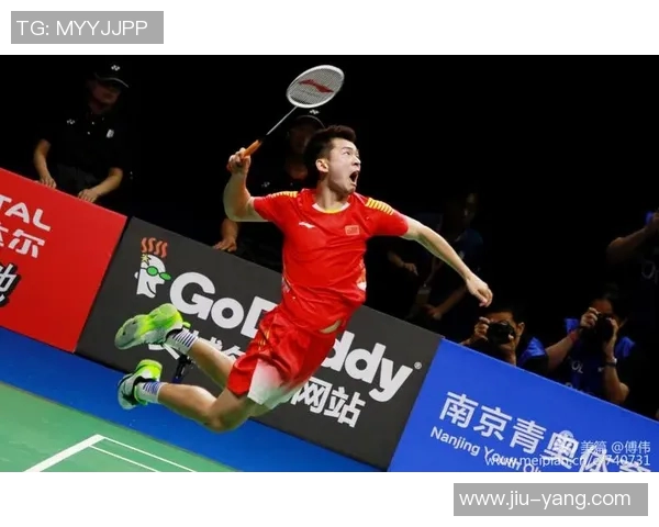 恒大与建业激战正酣精彩瞬间回顾与赛后分析