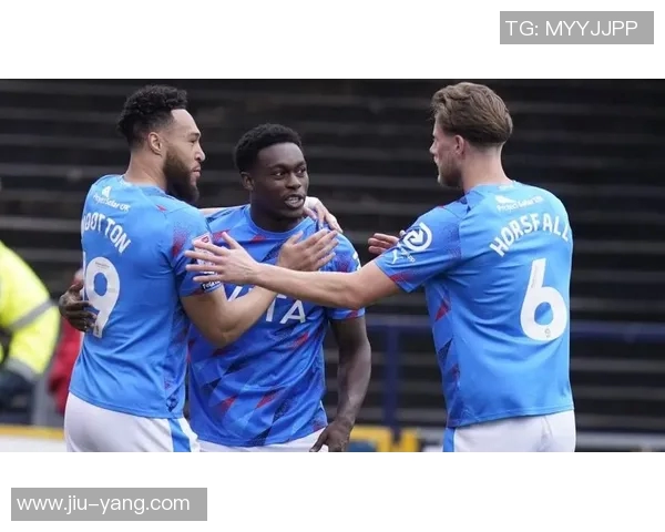 布拉福德与福利特的激烈对决揭示英乙联赛的竞争魅力与球队实力较量