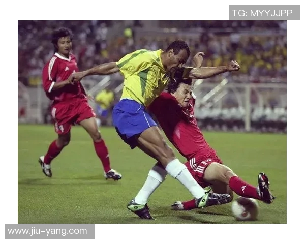 巴西与荷兰世界杯经典对决回顾与精彩瞬间分析