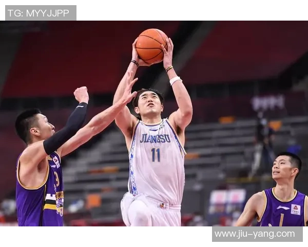 吴冠希的篮球之路:从青涩少年到CBA明星的成长故事