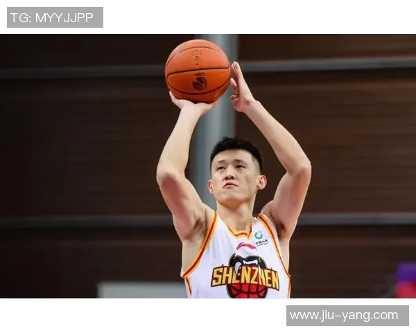 周鹏:从篮球场上的拼搏者到生活中的励志榜样之路