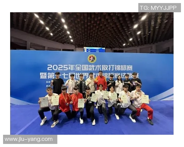 成都极限运动队创新盯防策略助力竞技水平提升与团队协作发展 成都极限运动队创新盯防策略助力竞技水平提升与团队协作发展