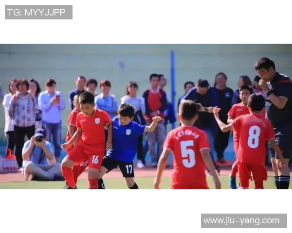 朱旭航:探索科技与人文交融的未来之路 朱旭航:探索科技与人文交融的未来之路