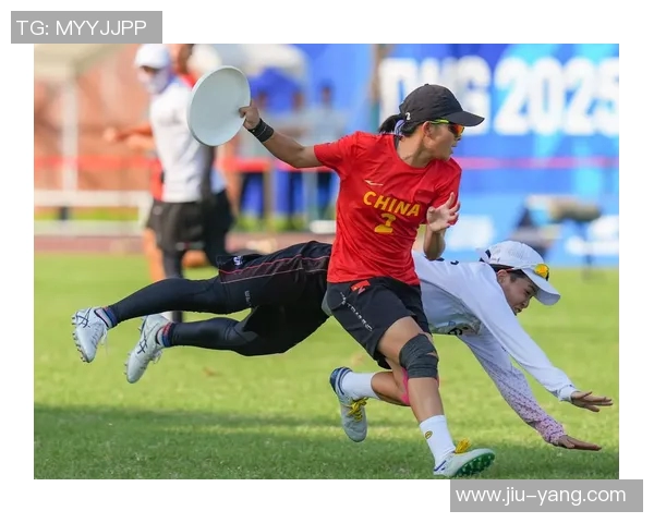 飞盘热议：北京飞盘队在耐力比赛中的表现引发广泛讨论与争议MBA