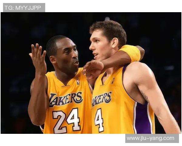 影响力与荣耀并存的篮球明星们的传奇故事与成就分析