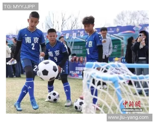 南京足球队转型之路的挑战与机遇特别报道探寻新生之路